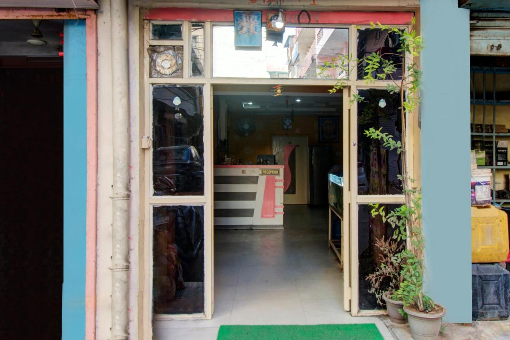 Hotel Sanwariya Palace Jaipur Bagian luar foto