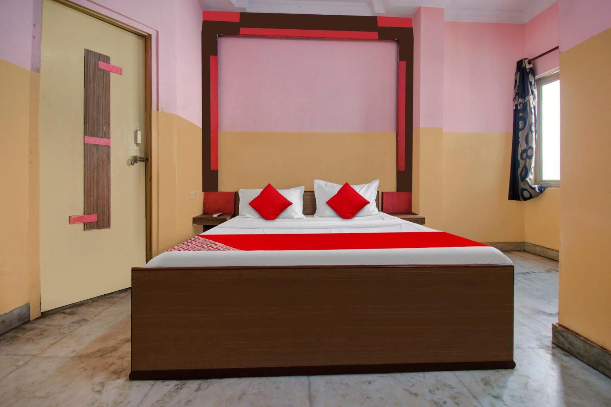 Hotel Sanwariya Palace Jaipur Bagian luar foto